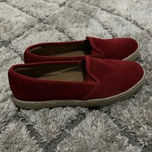 Clarks Collection Women’s Red Suede Slip On Comfort Shoes Size 9M Soft Cushion
